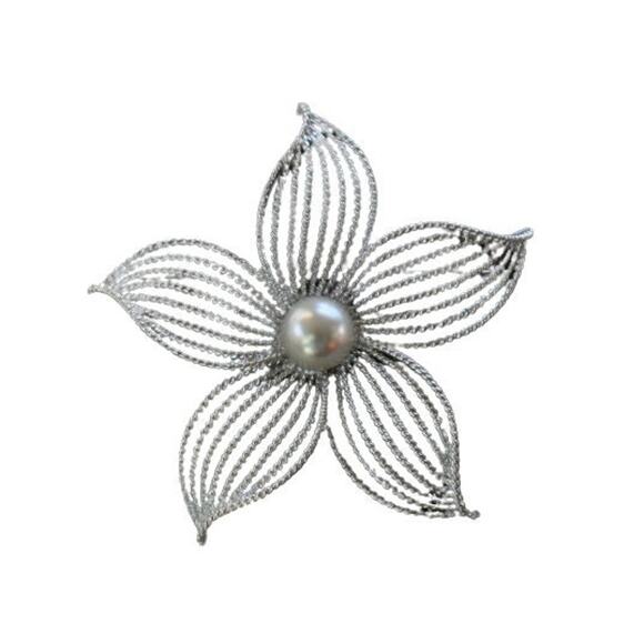 1960s Sarah Coventry Textured Silver Tone Faux Pearl "Moon Flower" Pin Brooch - Picture 1 of 3